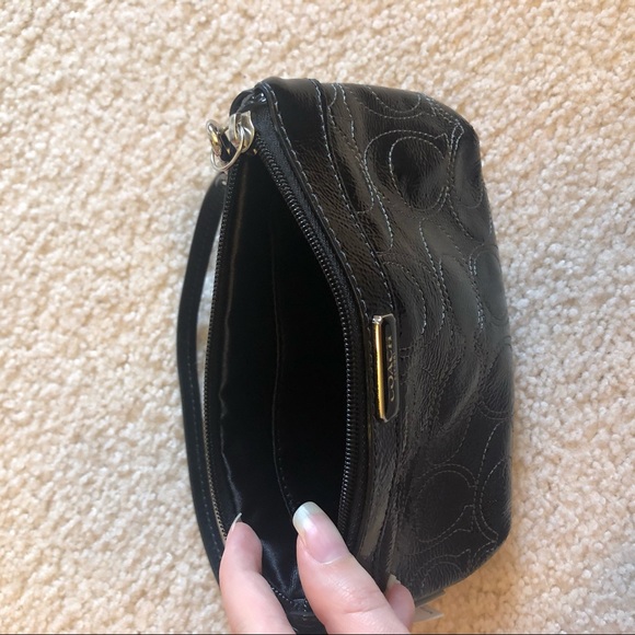 NWT Black Coach wristlet - Picture 5 of 8